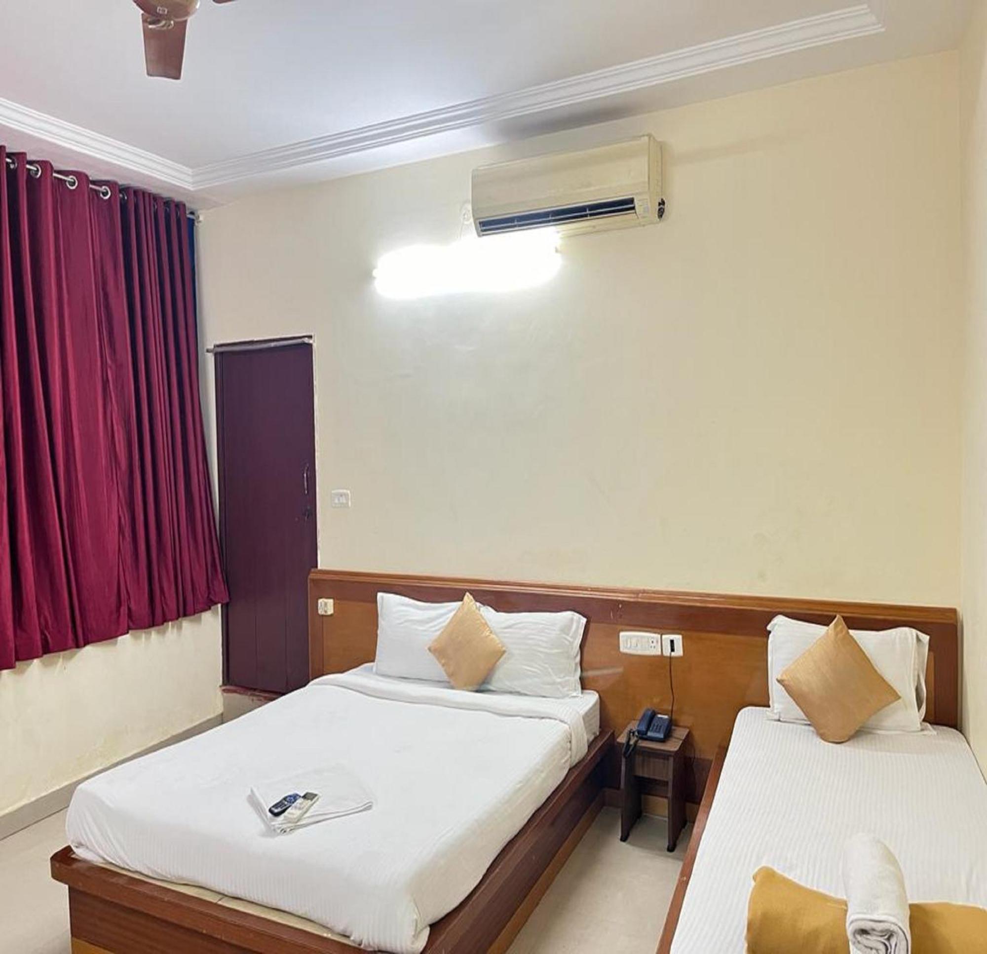 ซิตี้ บิซิเนสโฮเต็ล Bed & Breakfast ปอนดิเชอรี ภายนอก รูปภาพ